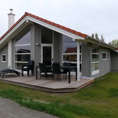 Modern Baltic Sanctuary With Private Sauna Großenbrode